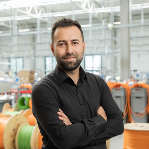 Samed Gürsoy ist Key Account Manager bei Sangel Systemtechnik Deutschland im Vertrieb